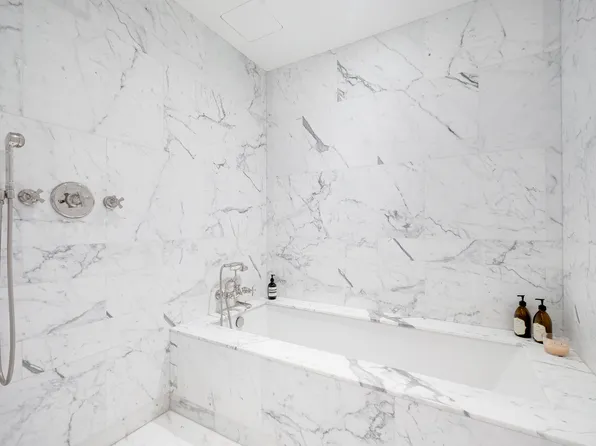 15 Renwick Street image 13 of 27