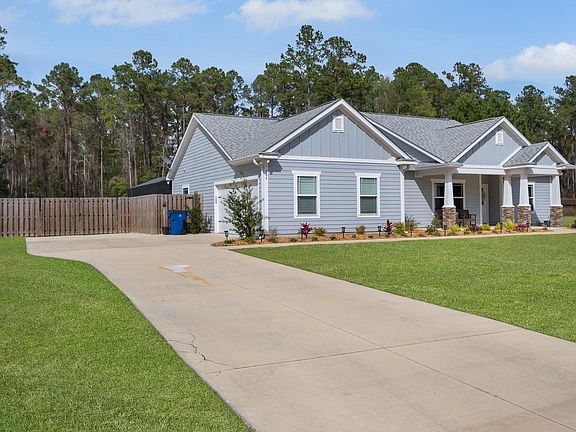 4th image of 367 Parkside Cir