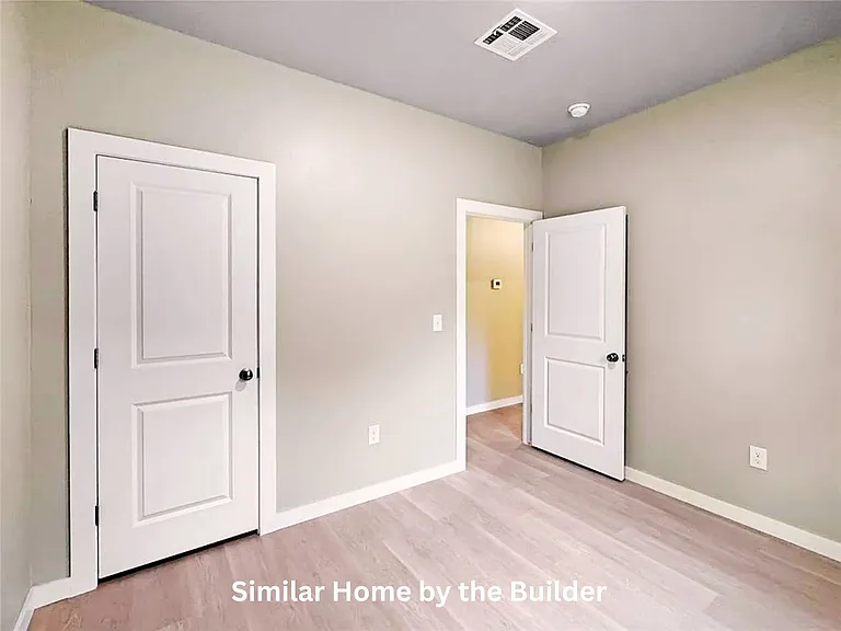 1020 W Hayes St — Photo 10