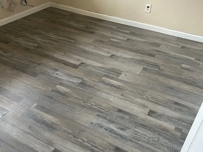 330 Seneca St #3 — Photo 9