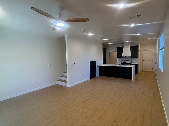 4th image of 2071 18th Ave