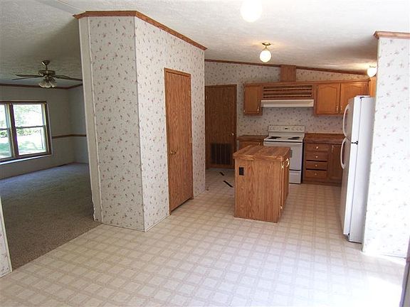 4th image of 4034 Ponder Dr