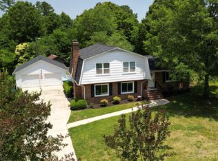 8213 Caldwell Rd, Harrisburg, NC 28075