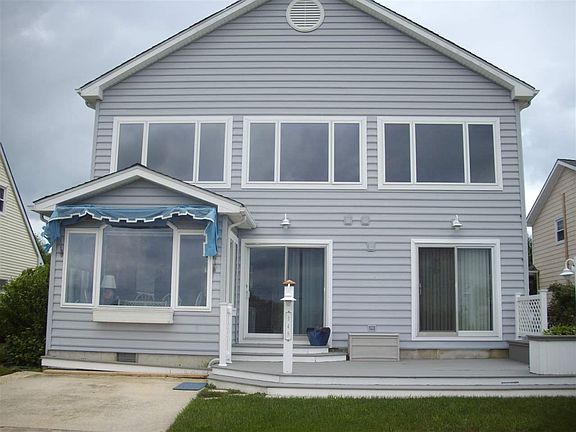 2nd image of 148 Dory Dr