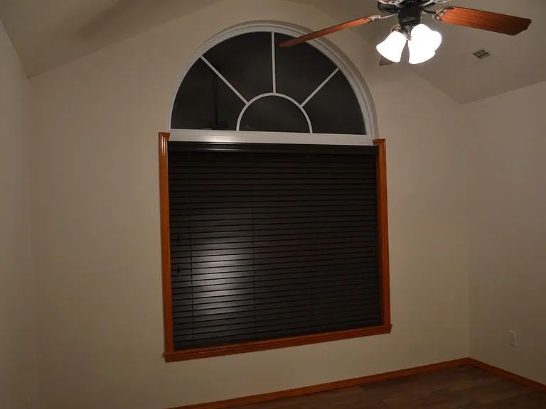 119 Shadow Lake Dr — Photo 4