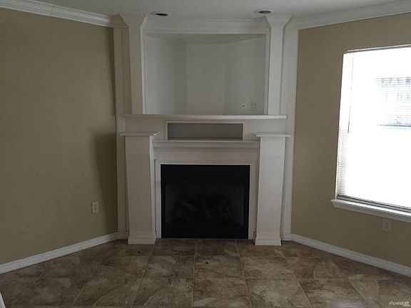 Greatroom with fireplace