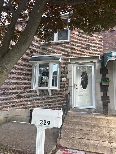 329 N Oak Ave Photo 1