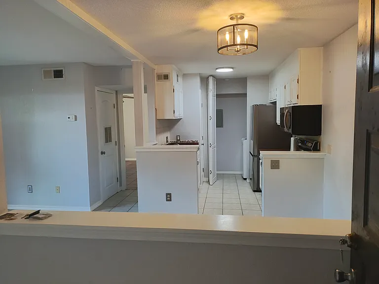 2201 Scenic Hwy #A1 — Photo 8