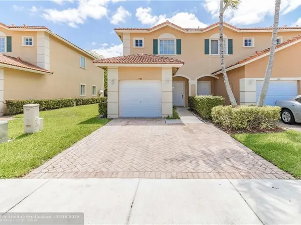 530 Saint Tropez Ln, Margate, FL 33068