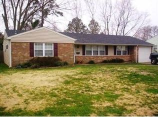 3749 Starlighter Dr, Virginia Beach, VA 23452