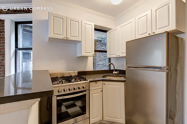 Rented by Compass | media 16