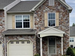 182 Mapleton Dr, Harrisburg, PA 17112