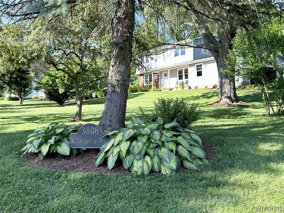 1st image of 3808 Knightsbridge Rd