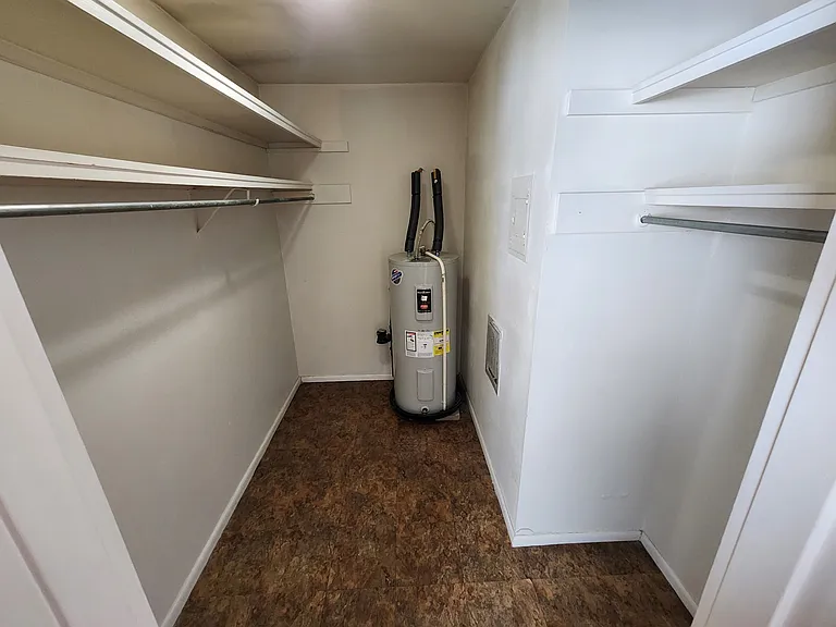 4510 W Washington St #205 — Photo 6
