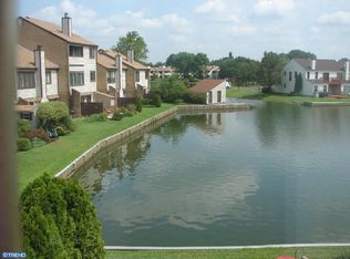 7 Wisteria Ct, Mount Laurel, NJ 08054