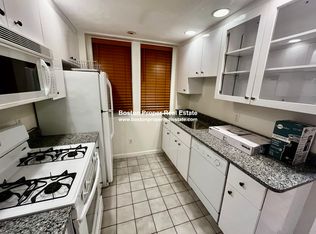 108 Myrtle St APT 2, Boston, MA 02114