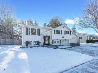 2337 42nd St, Two Rivers, WI 54241