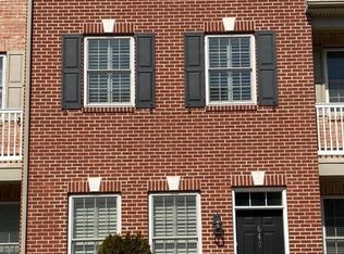 640 Keely Ct, Philadelphia, PA 19128