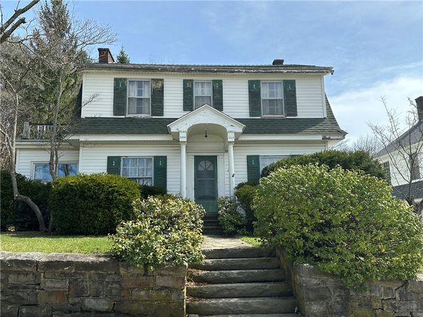 174 N Bennett St, Bradford, PA 16701