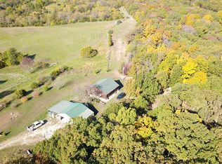 22930 Doe Pl, New Cambria, MO 63558