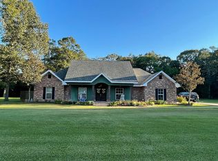 1044 Huckleberry Ln, Ville Platte, LA 70586