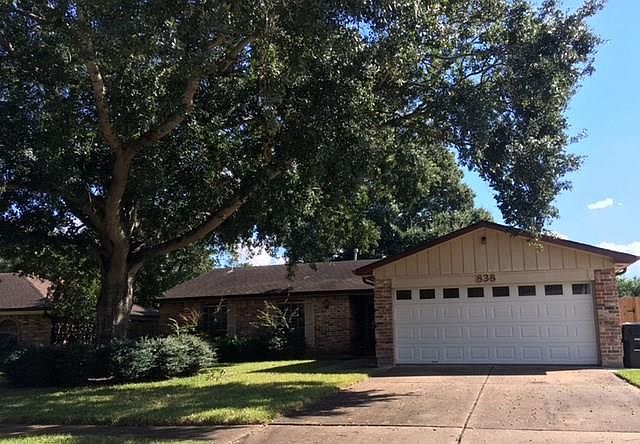 1st image of 838 Seacliff Dr