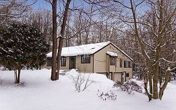2nd image of 34 James Farm Rd