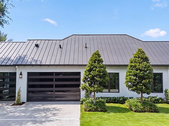 5th image of 1634 N SWINTON Avenue