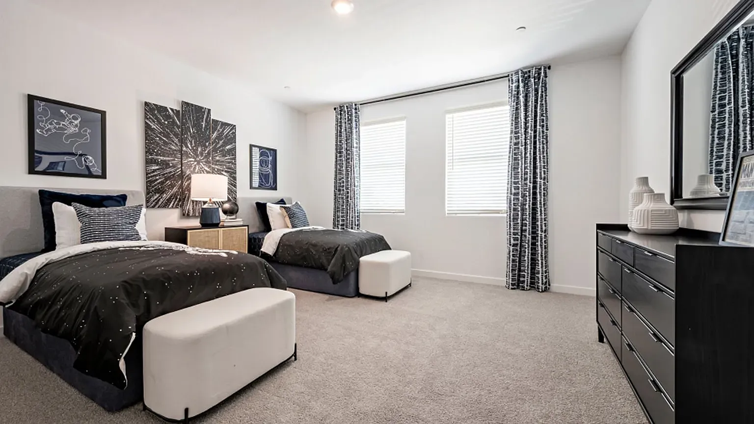 4 bed, 2240 sqft, $2,795 — Photo 2