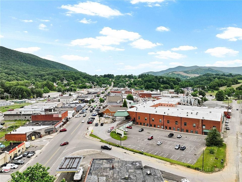 1st image of 215 S Jefferson Station Place #210