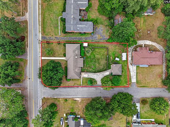 5th image of 1627 Atlantic Dr