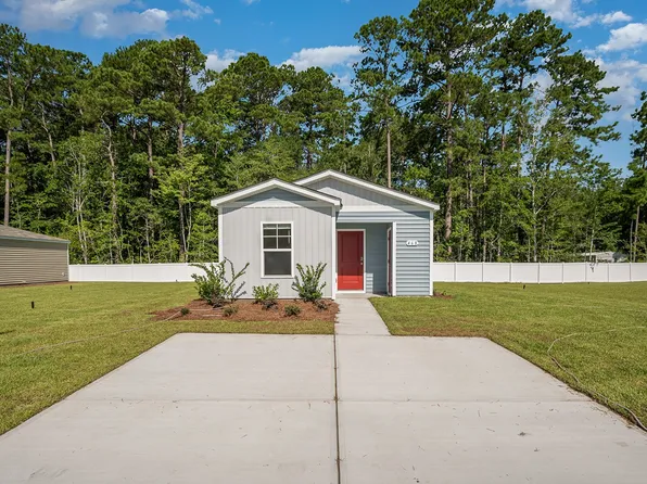 143 Seasons Trace Loop, Longs, SC 29568