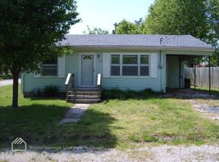 221 S 8th St, Sarcoxie, MO 64862