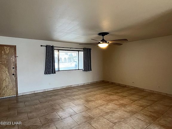 3rd image of 3646 Hattaras Ln