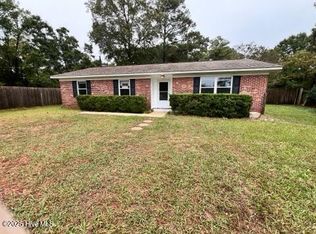 202 Kingston Rd, Wilmington, NC 28409