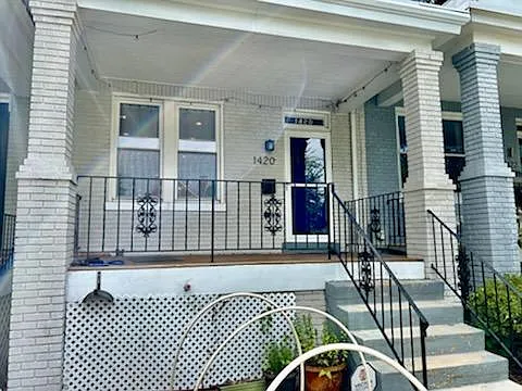 4 bed, 3.5 bath, 1576 sqft, $3,750 — Photo 2