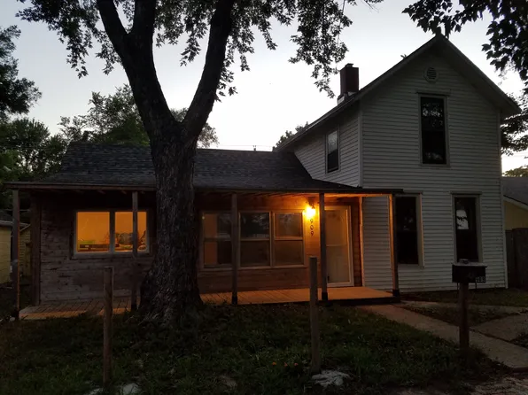 909 New York St, Lawrence, KS 66044