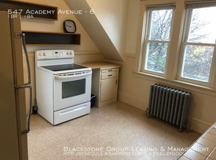 547 Academy Ave #6, Providence, RI 02908