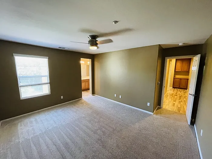 1351 Isabella Way — Photo 23