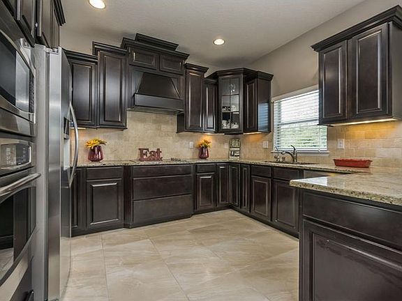 5th image of 23908 San Giovanni Dr