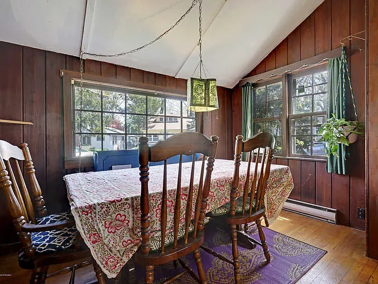 100 Breton Rd — Photo 11