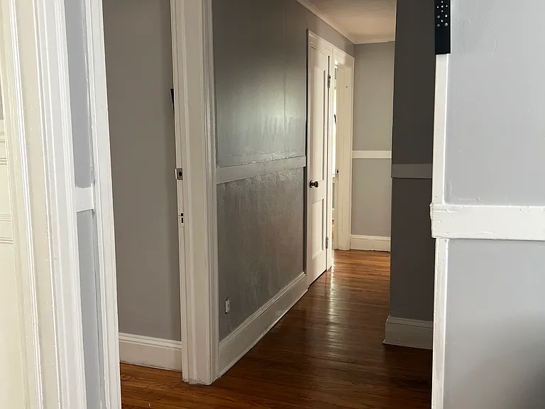 35 Suffolk St #35 — Photo 9