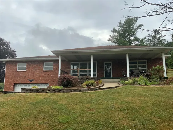 39 McClay Rd, Washington, PA 15301