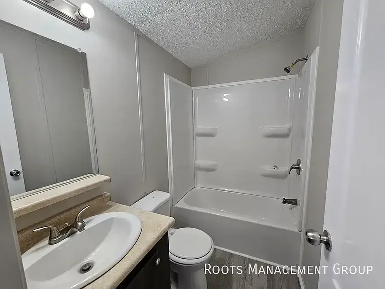 1233 Paul Ln #1233P — Photo 10