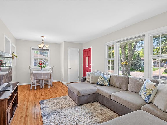 3rd image of 11789 Larch St NW