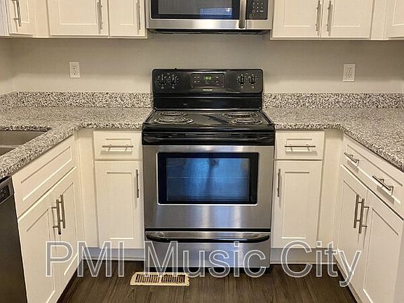 2nd image of 195 Hicks Rd
