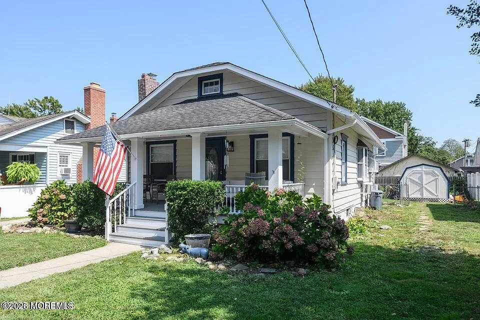 2 bed, 986 sqft, $2,000 — Photo 3