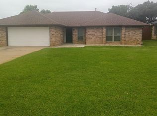 5116 Eagle Nest Dr, Arlington, TX 76017