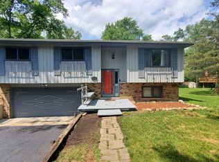 29W278 Lee Rd, West Chicago, IL 60185