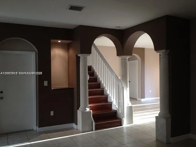 17708 SW 135th Ct — Photo 6